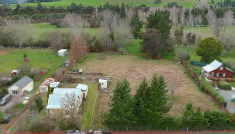 195 and 19 Kohatu-Kawatiri Highway, 