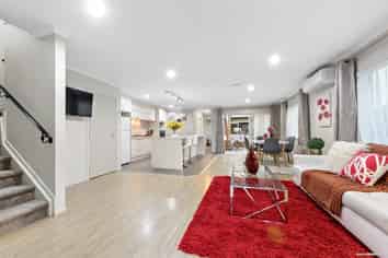 222 Murphys Road, Flat Bush