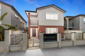 222 Murphys Road, Flat Bush