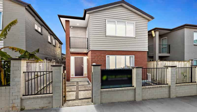 222 Murphys Road, Flat Bush