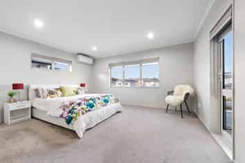 222 Murphys Road, Flat Bush