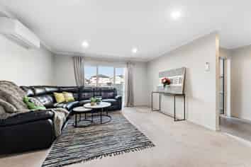 222 Murphys Road, Flat Bush