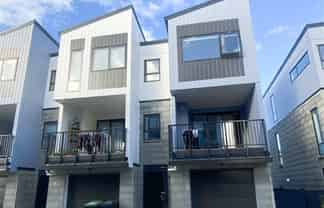 12 Houkura Way, Mount Albert