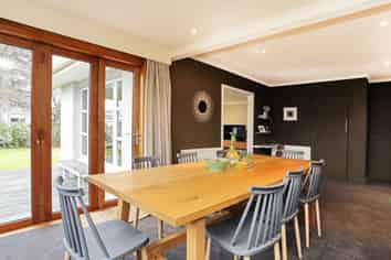 22 Cruickshank Crescent, Rosedale