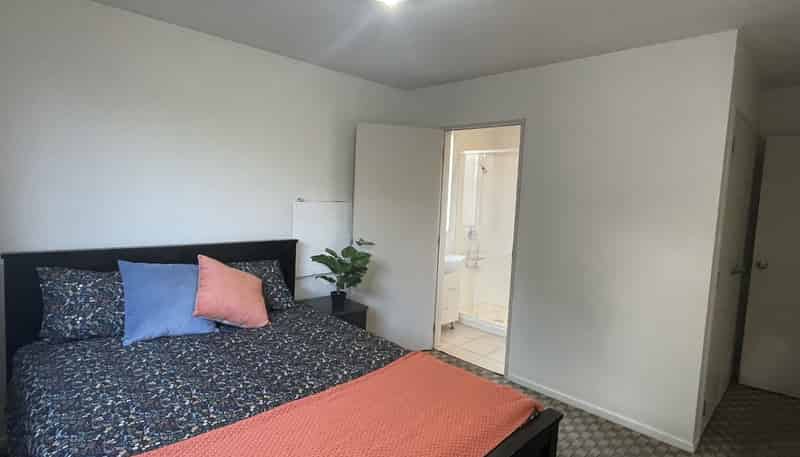 Room 3/158A Peverel Street, Riccarton