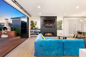 9 Turutu Place, Long Bay