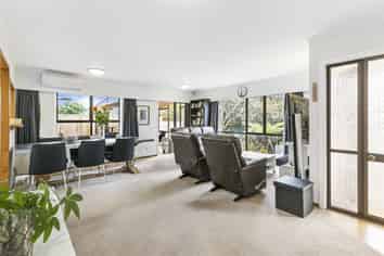 810 Dominion Road, Mount Eden