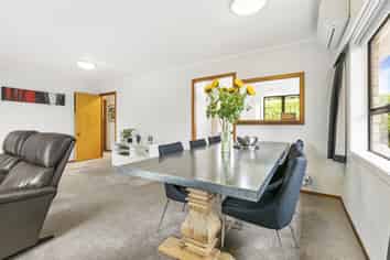 810 Dominion Road, Mount Eden