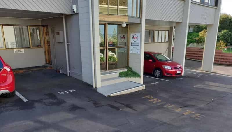 12 Picton Street, Howick