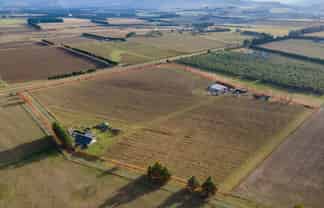 124 MacKenzies Road, 