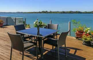 230c Devonport Road, Avenues