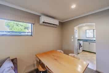 2/7 Riverbend Road, Onekawa