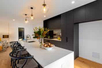 4/18 Rhodes Street, Merivale