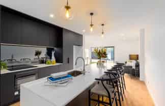 4/18 Rhodes Street, Merivale