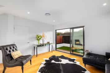 4/18 Rhodes Street, Merivale