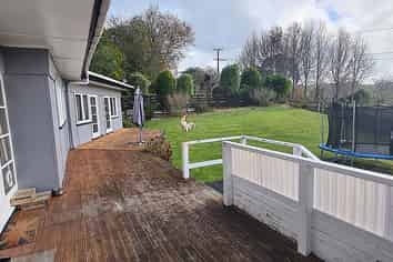 6 View Street, Maungaturoto