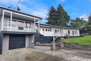 6 View Street, Maungaturoto