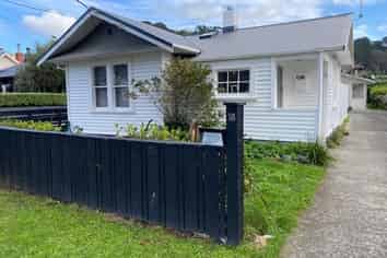 18 Mantell Street, Seatoun