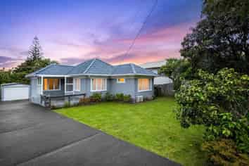 58 Royal Road, Massey