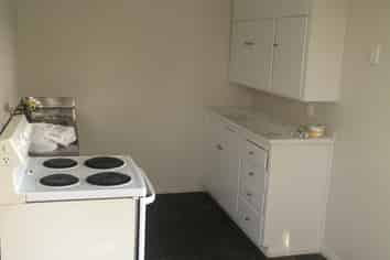 12A Friesian Drive, Mangere