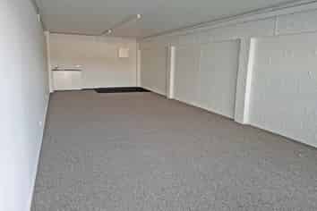 OUTSTANDING GLEN EDEN RETAIL