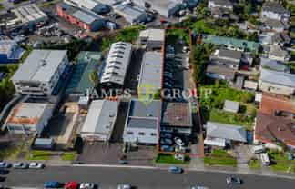 Rare Mt Wellington Workshop & Yard