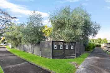 2/113 Gowing Drive, Meadowbank