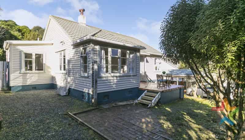 10 Victory Avenue, Karori