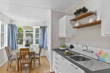 10 Victory Avenue, Karori