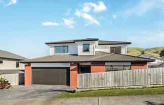 32 Mauldeth Terrace, Churton Park