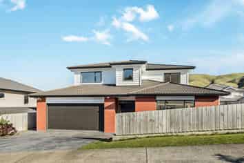 32 Mauldeth Terrace, Churton Park