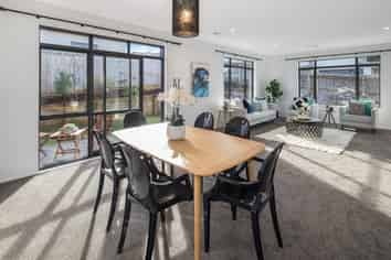 32 Mauldeth Terrace, Churton Park