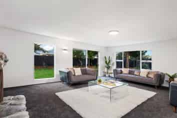 11A Weston Road, Merivale