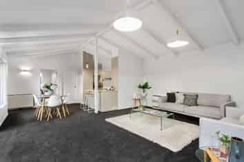 11A Weston Road, Merivale