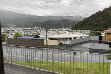 19/4 Rutland Street, Picton