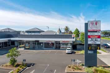 TENANTED INVESTMENT - LINCOLN ROAD