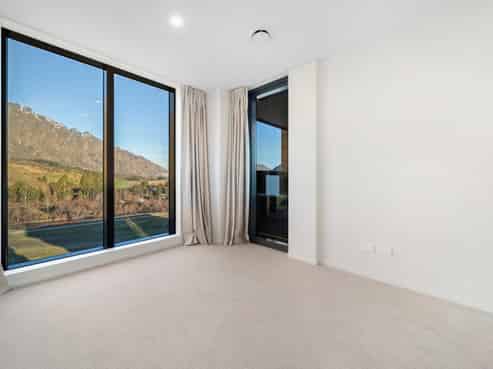 511/16 Mountain Ash Drive, Queenstown Central