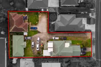17 Gray Avenue, Mangere East