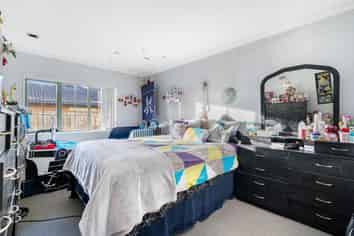 17 Gray Avenue, Mangere East