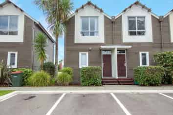 11/1420 Hamurana Road, Mourea