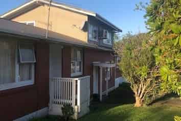 2/70 Ashby Avenue, Saint Heliers