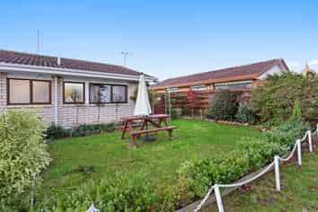 1/109 Great South Road, Manurewa