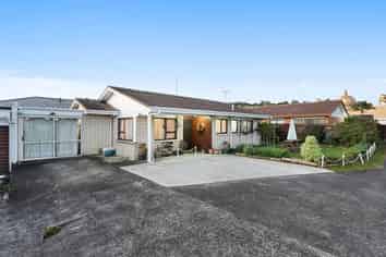 1/109 Great South Road, Manurewa