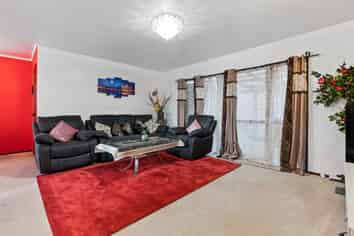 1/109 Great South Road, Manurewa