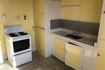 2/30 Springfield Rd, Western Springs