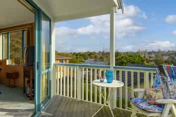 76B Sutherland Road, Brookfield