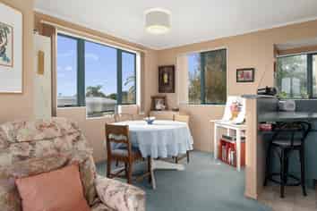 76B Sutherland Road, Brookfield