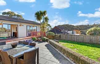 84 Ayton Drive, Whitby