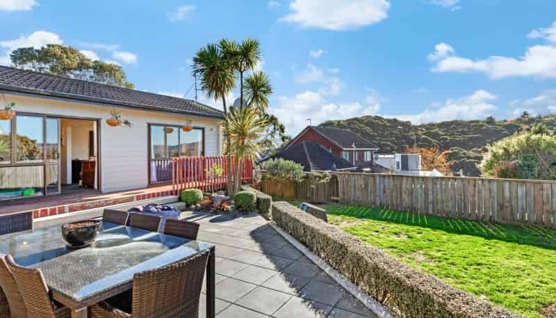 84 Ayton Drive, Whitby