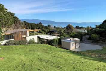1311 Abel Tasman Drive, Tata Beach